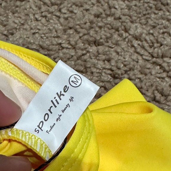 SPORLIKE Women Ruffle High Waist Swimsuit - Picture 4 of 4